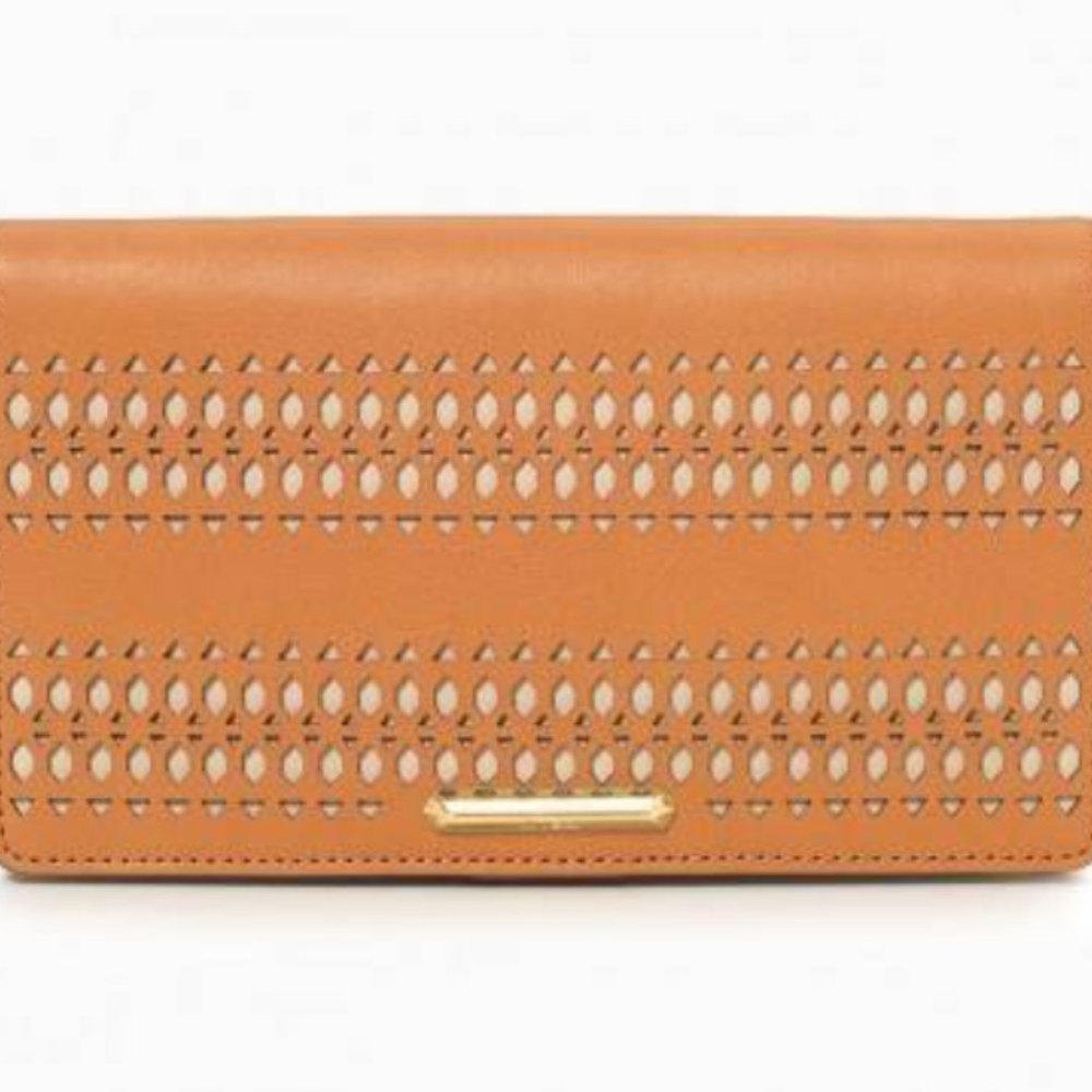 LIKE NEW! Stella & Dot | SoHo Flap Wallet